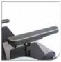 <B>Standardprodukt</B> Långa armstöd till manuell rullstol i standardsortimentet